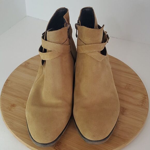 The Rail Seneca Buckle Zip Up Ankle Boot Camel Tan Suede Men\'s Size 41M / US 8 main image 4